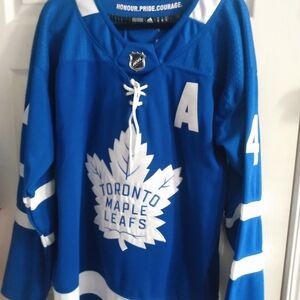 Morgan Reilly Adidas Toronto Maple Leafs Jersey Size L
